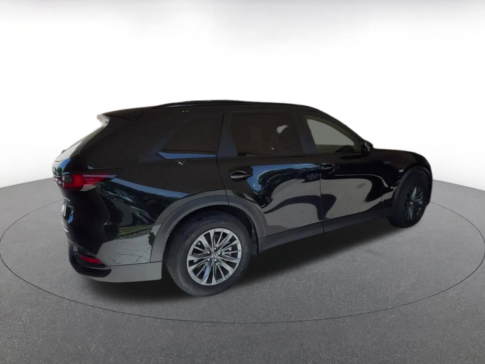 Thumbnail: 2025 Mazda CX-70 - 15