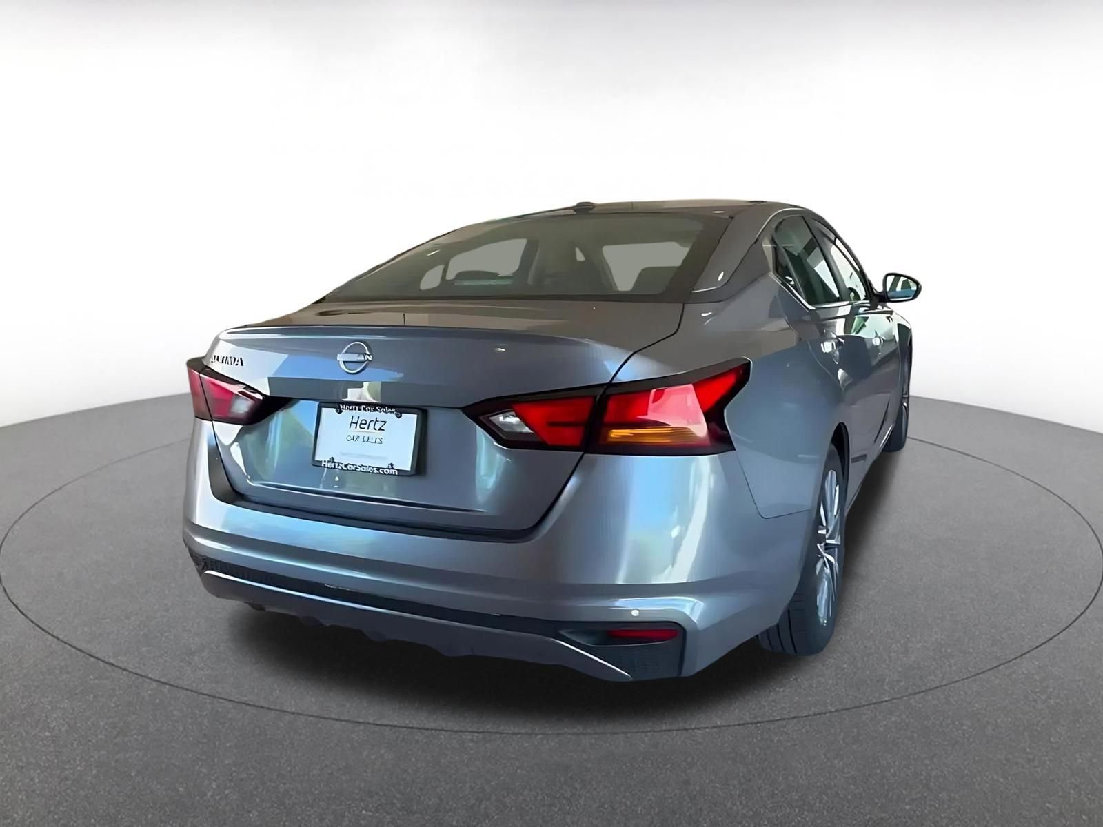 Thumbnail: 2025 Nissan Altima - 12