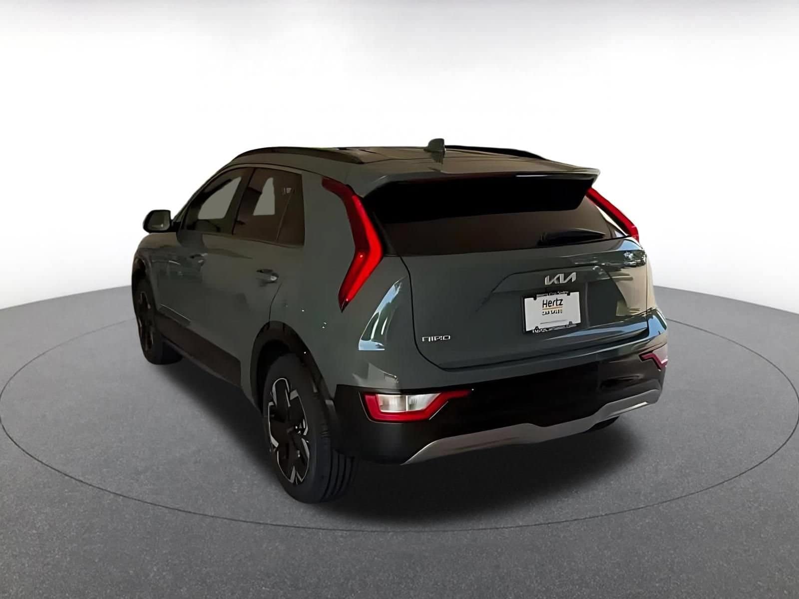 Thumbnail: 2024 Kia Niro - 10