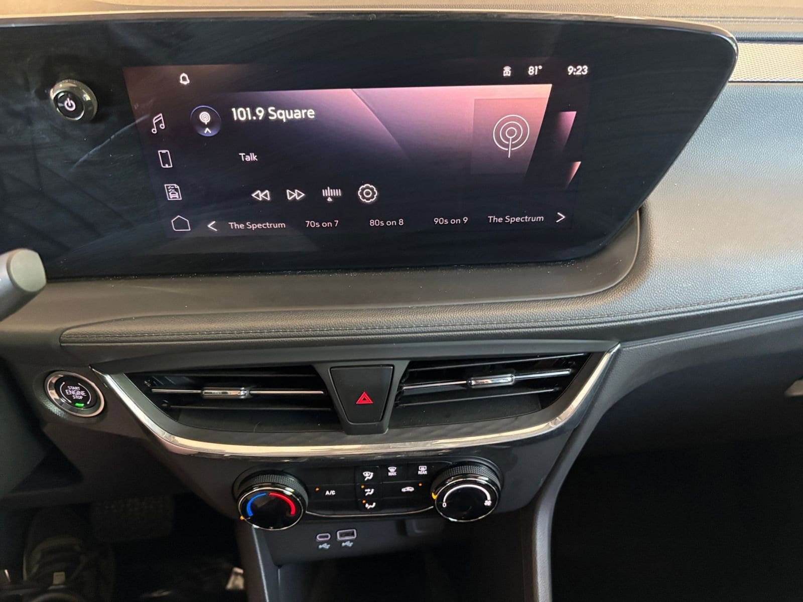 Thumbnail: 2025 Buick Encore GX - 17