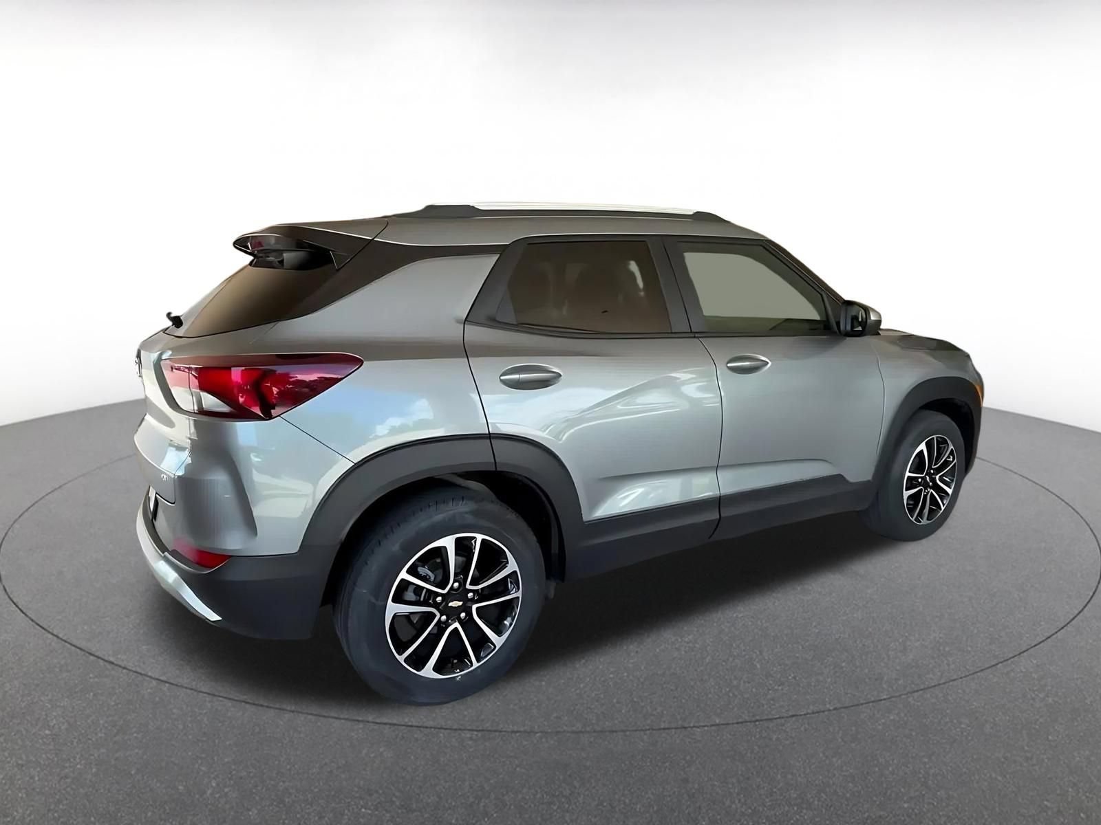 Thumbnail: 2025 Chevrolet TrailBlazer - 14
