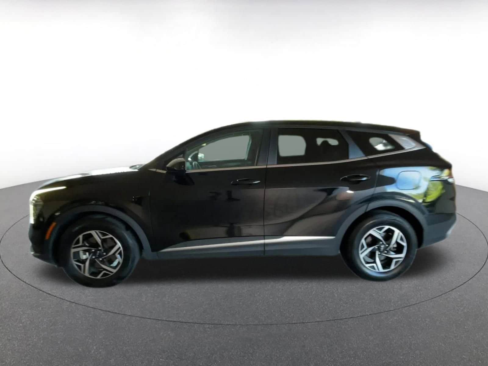 Thumbnail: 2024 Kia Sportage - 9