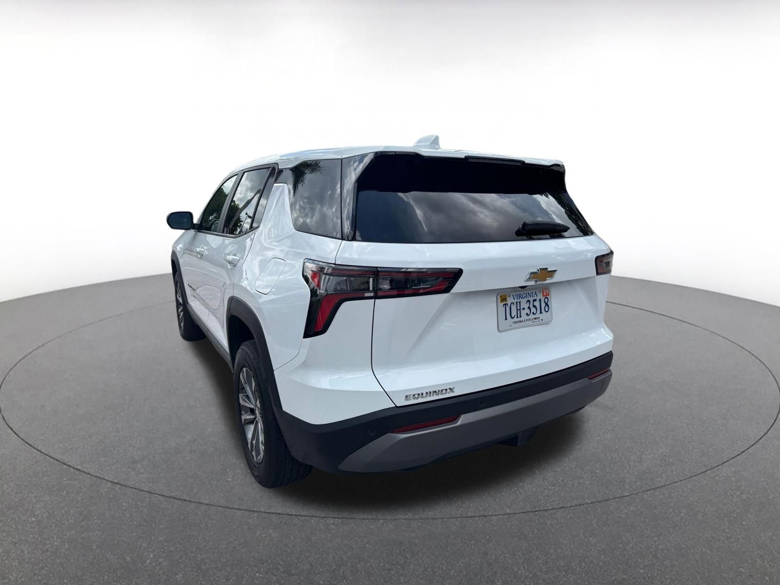 Thumbnail: 2025 Chevrolet Equinox - 4