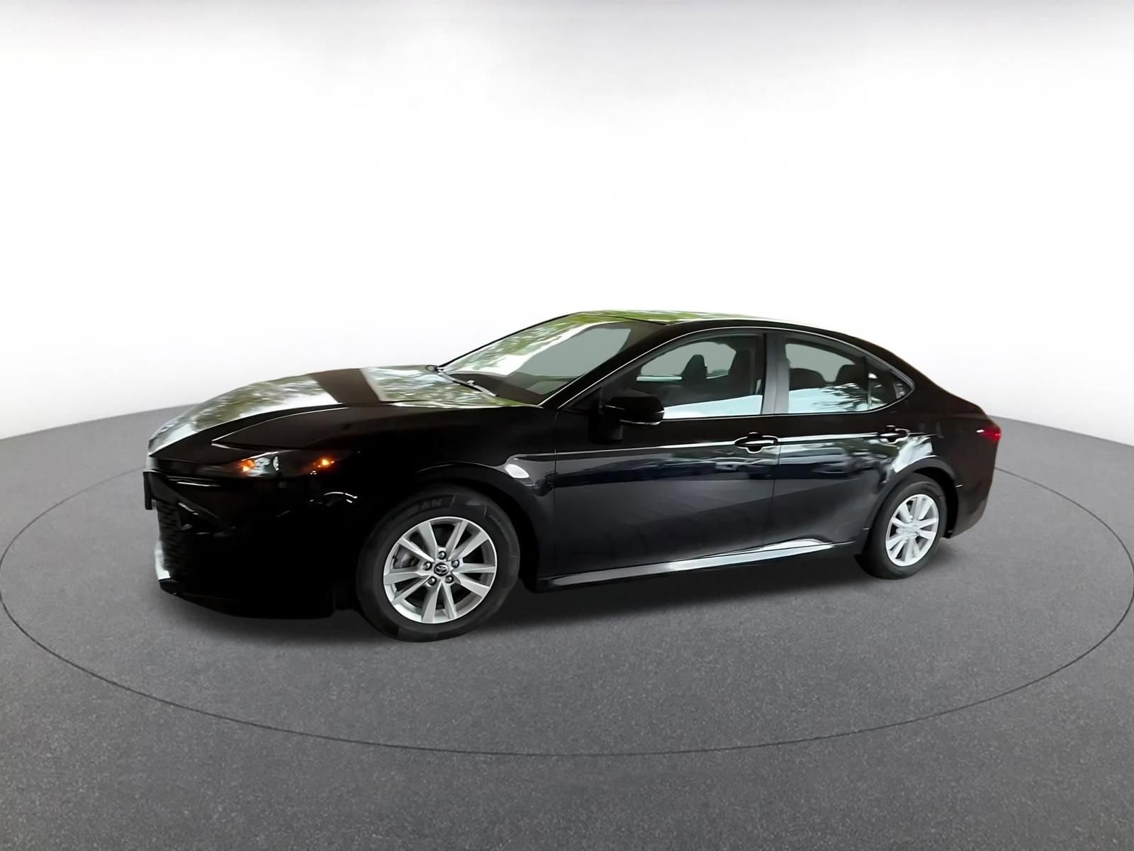 Thumbnail: 2025 Toyota Camry - 4