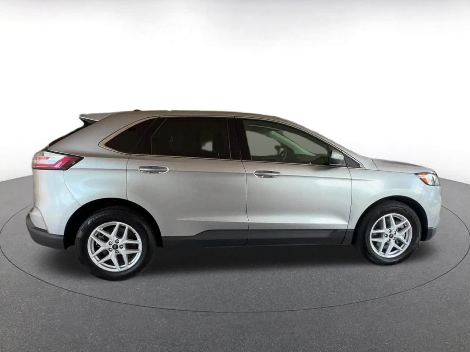 2023 Ford Edge SEL 13