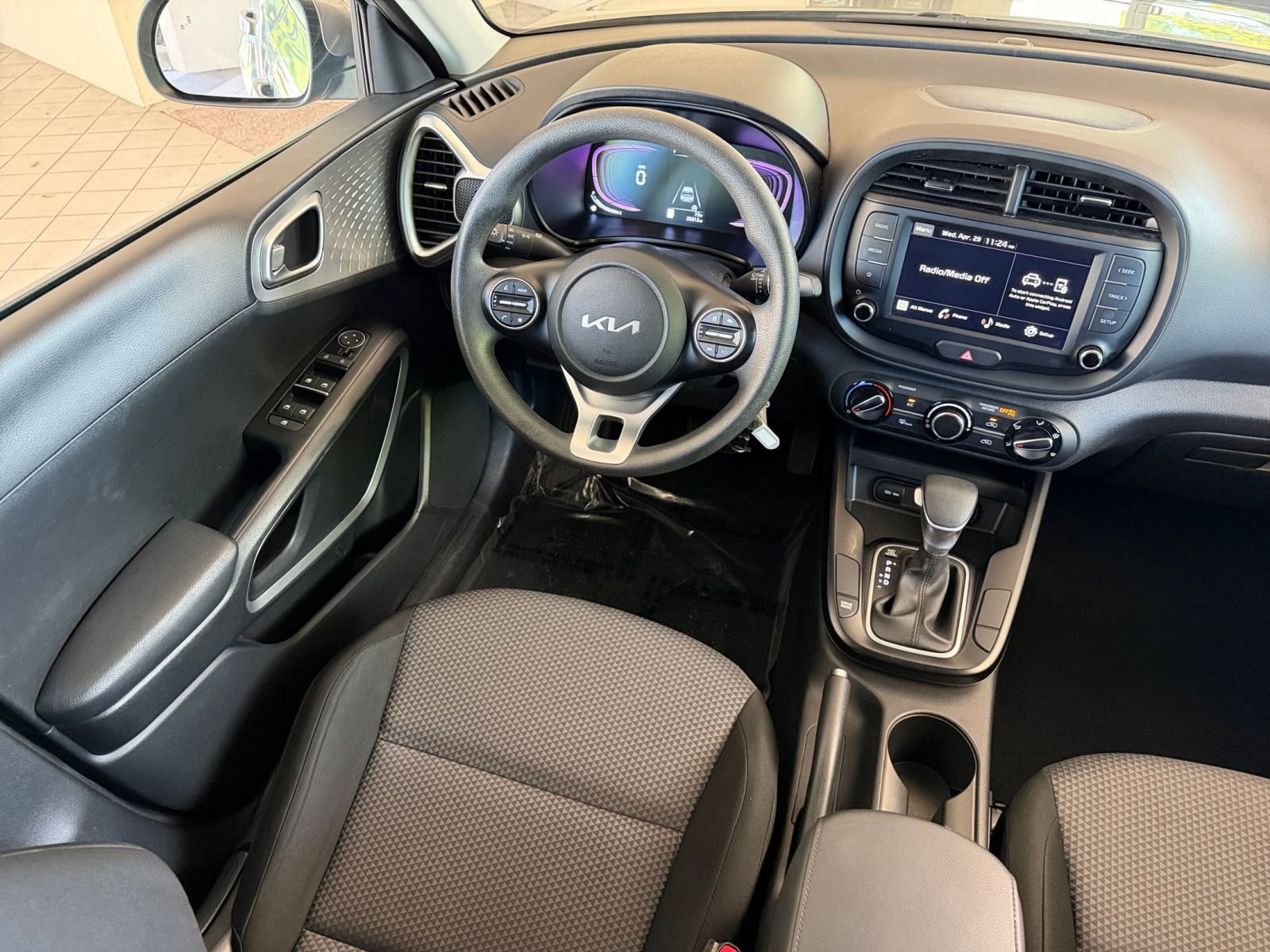Thumbnail: 2025 Kia Soul - 32