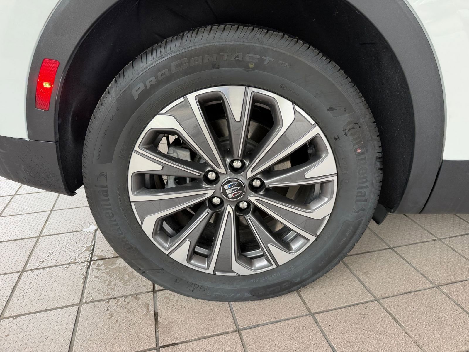 Thumbnail: 2024 Buick Envision - 32