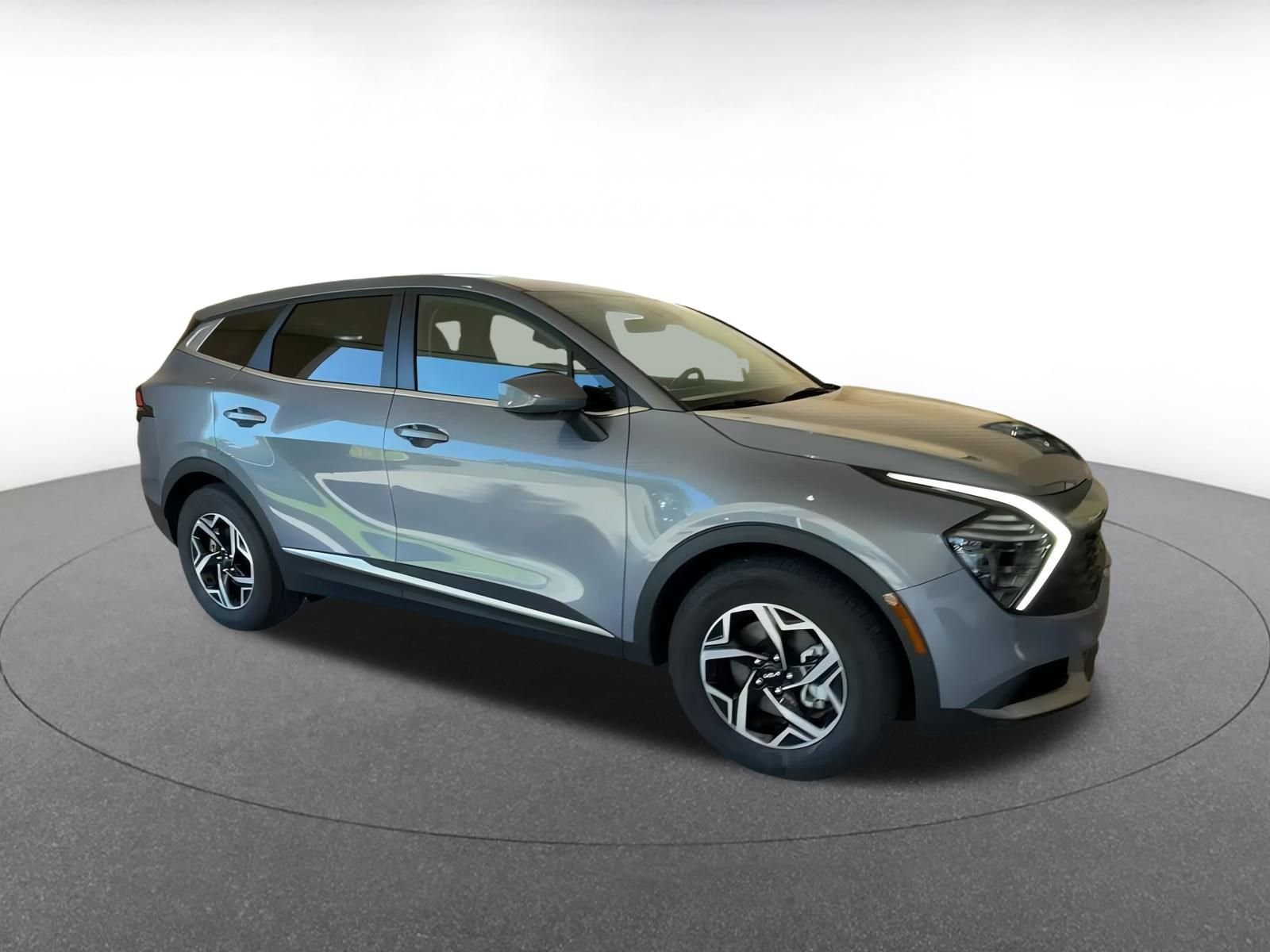 Thumbnail: 2025 Kia Sportage - 2