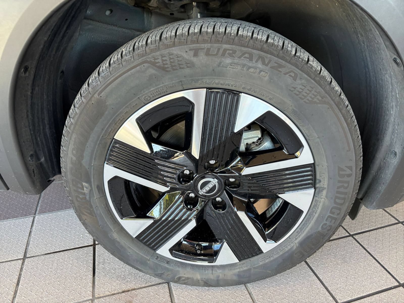 Thumbnail: 2026 Nissan Kicks - 28