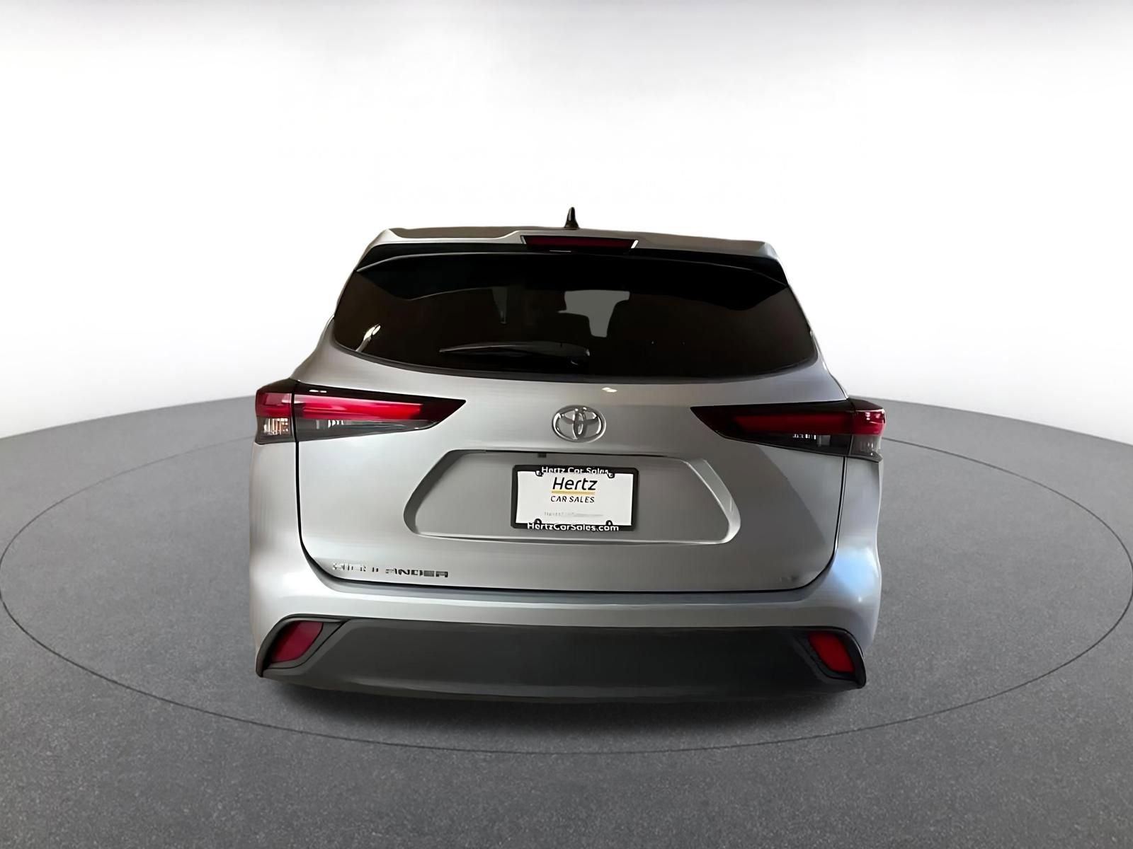 Thumbnail: 2025 Toyota Highlander - 12