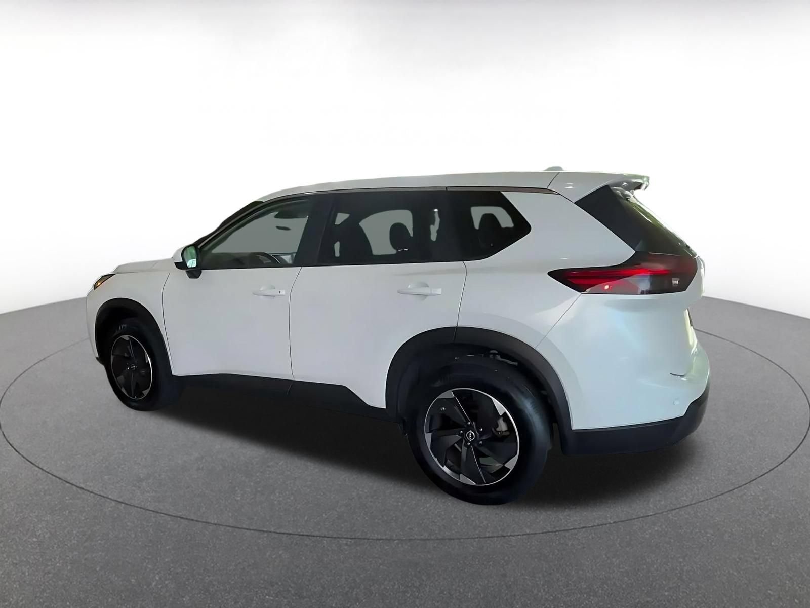 Thumbnail: 2025 Nissan Rogue - 9