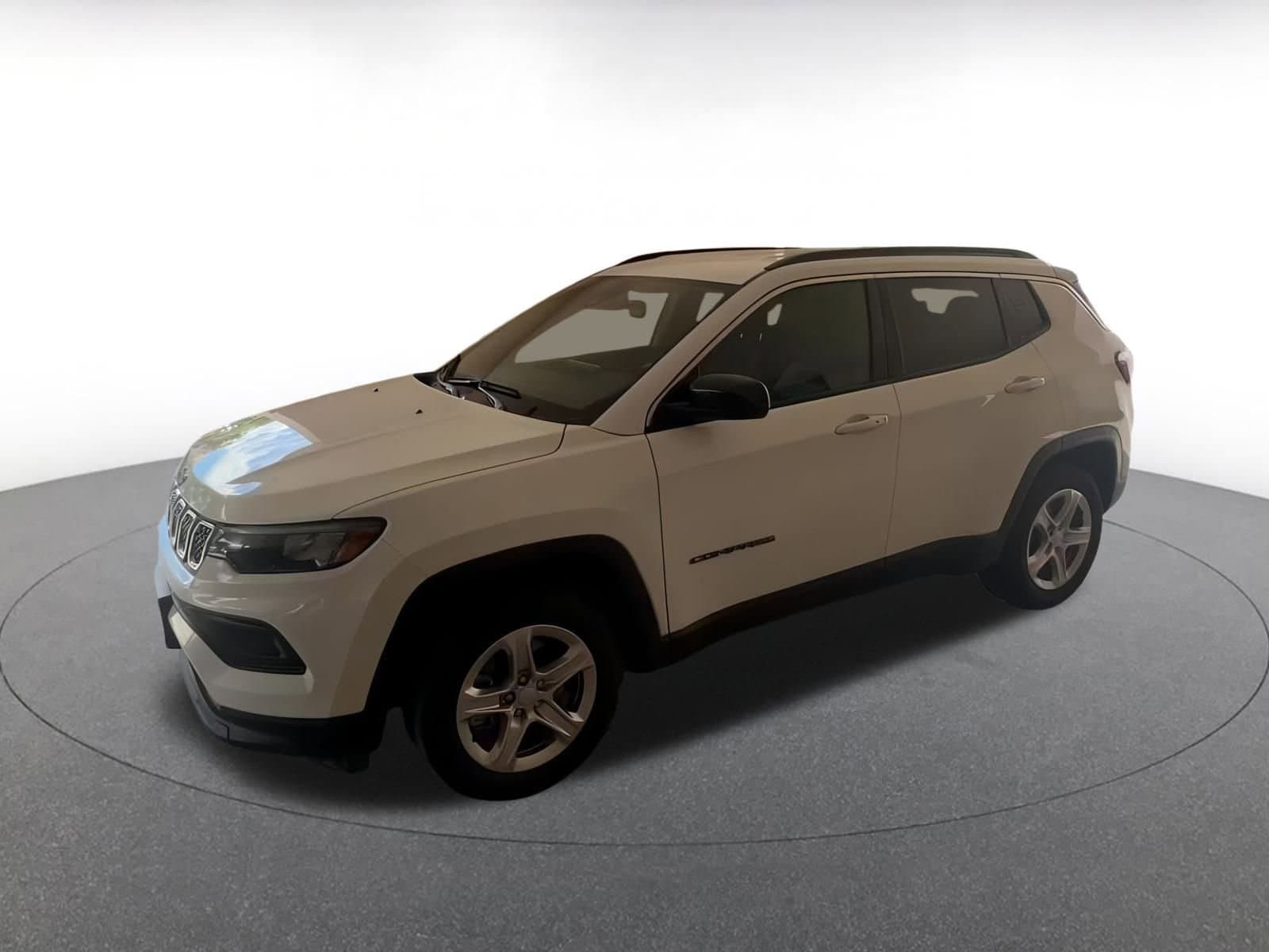 Thumbnail: 2023 Jeep Compass - 8