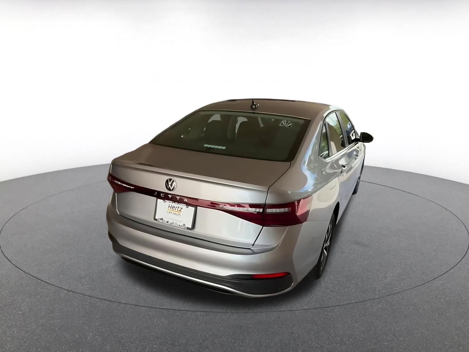 Thumbnail: 2025 Volkswagen Jetta - 12