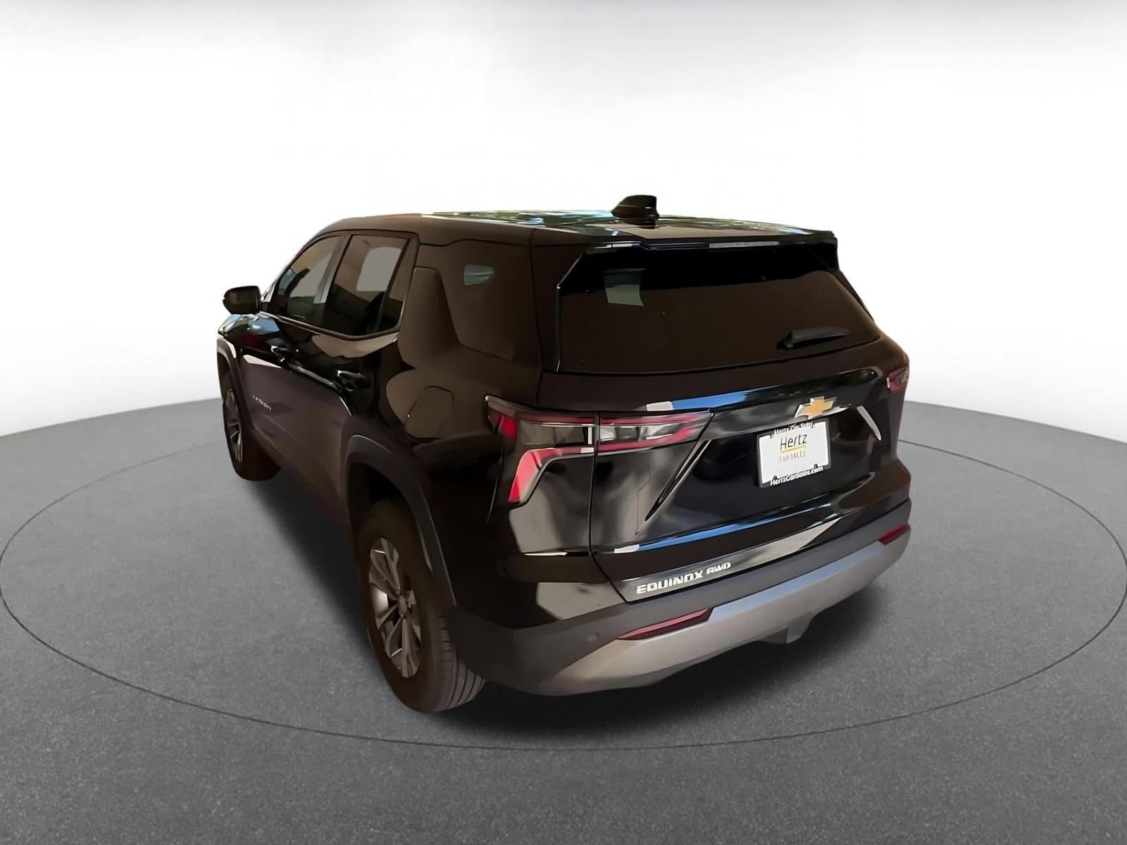 Thumbnail: 2025 Chevrolet Equinox - 11