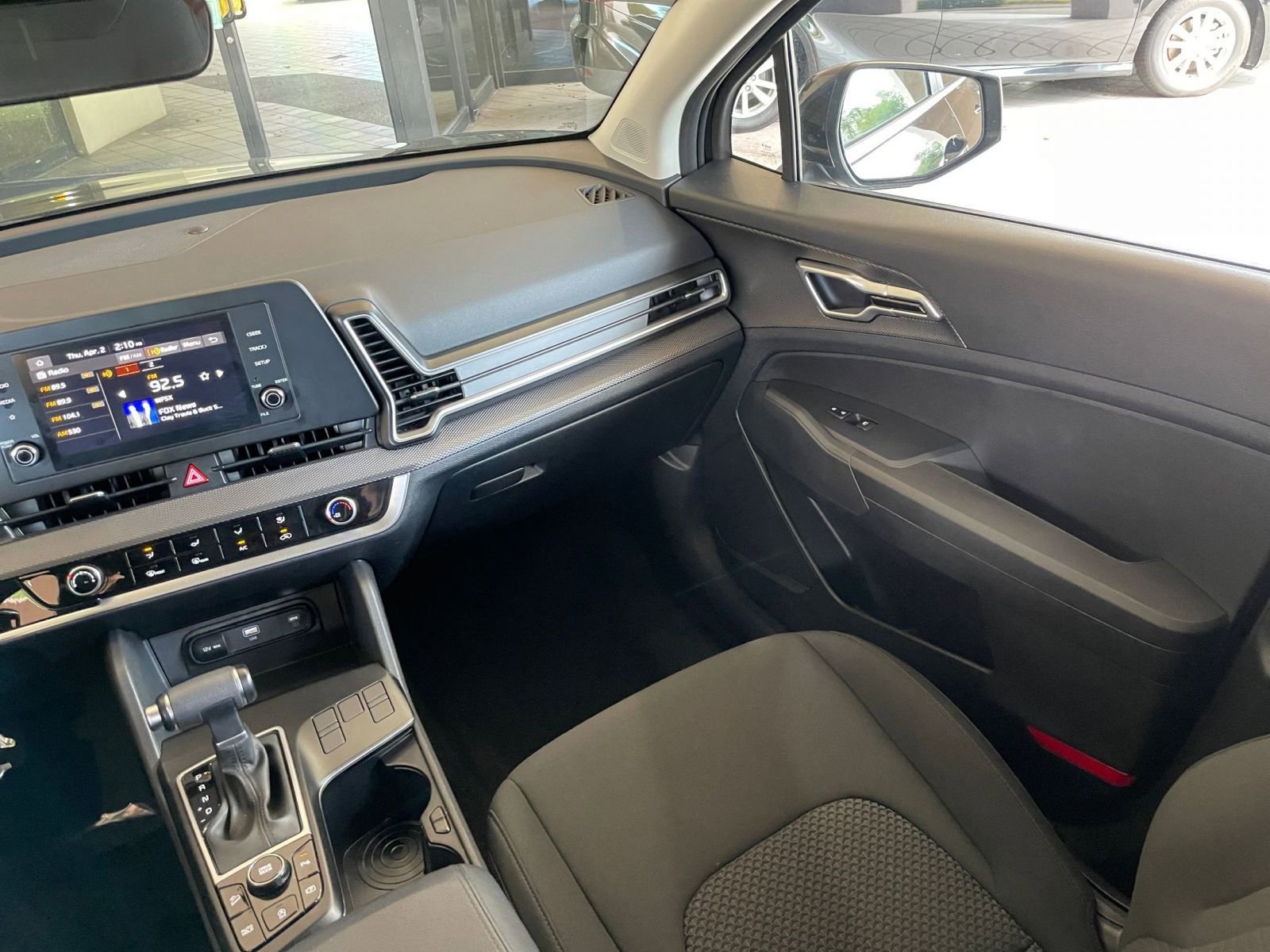 Thumbnail: 2025 Kia Sportage - 34