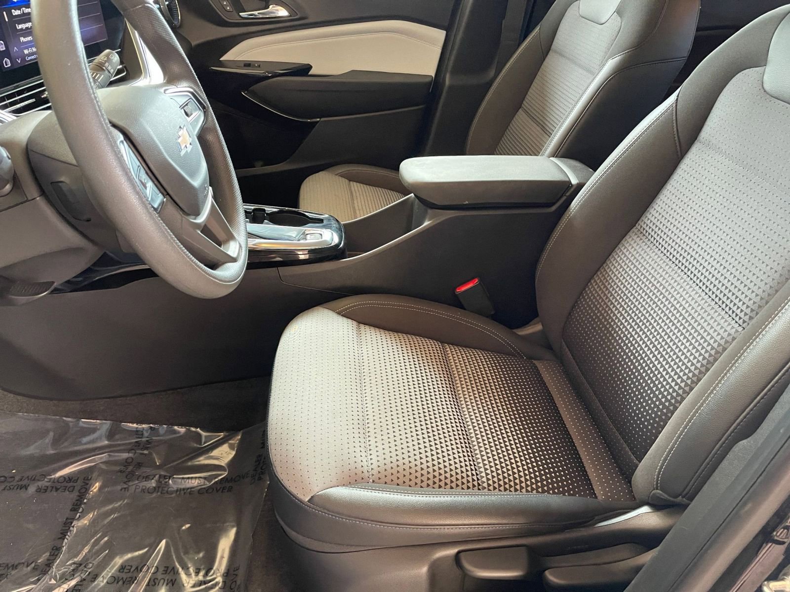 Thumbnail: 2025 Chevrolet Trax - 24