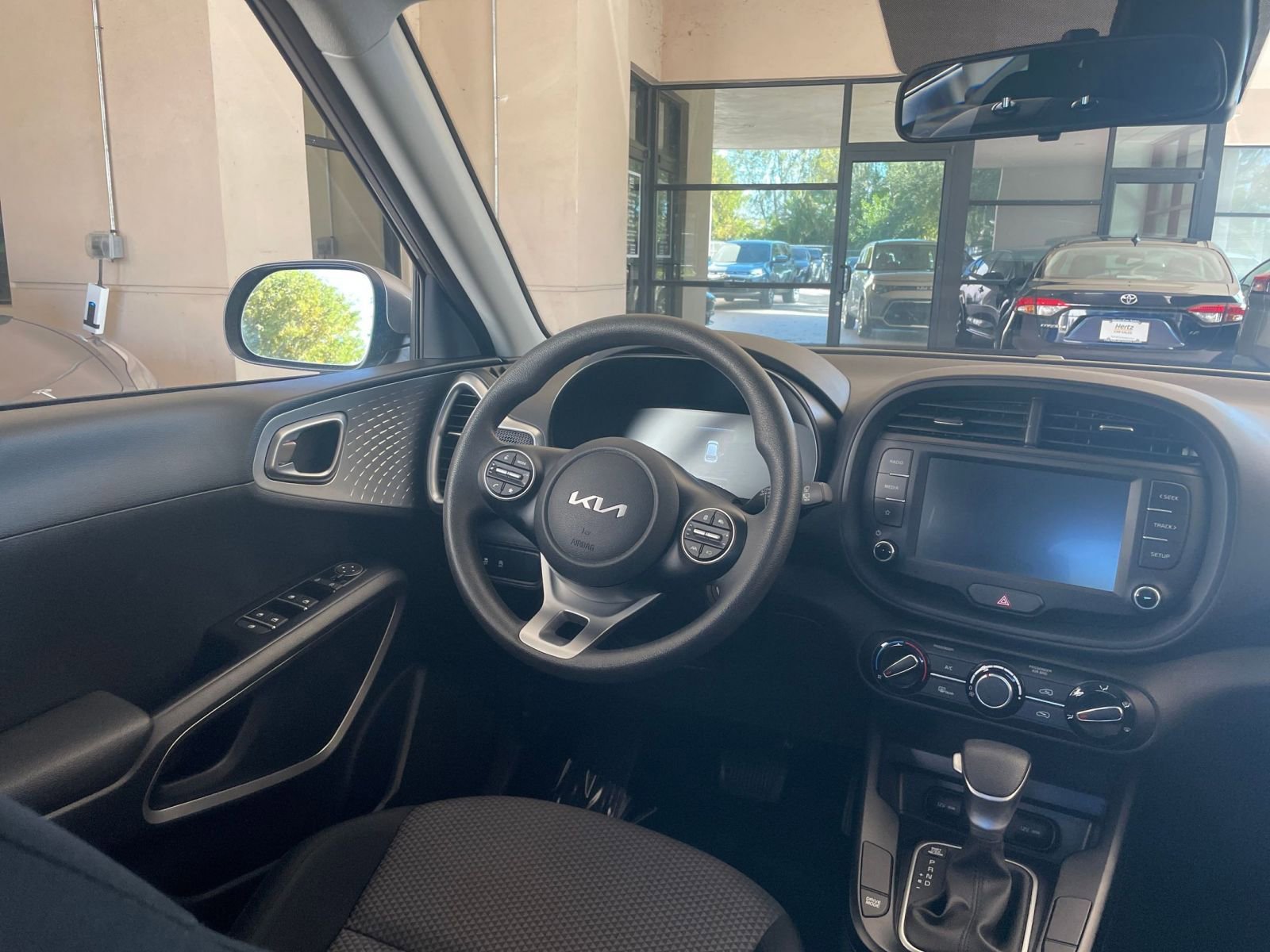 Thumbnail: 2025 Kia Soul - 28