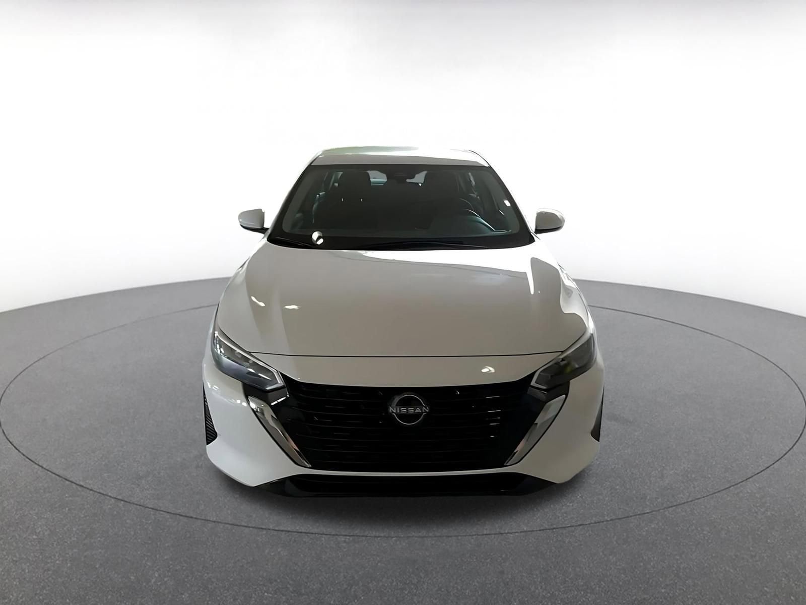 Thumbnail: 2025 Nissan Sentra - 4