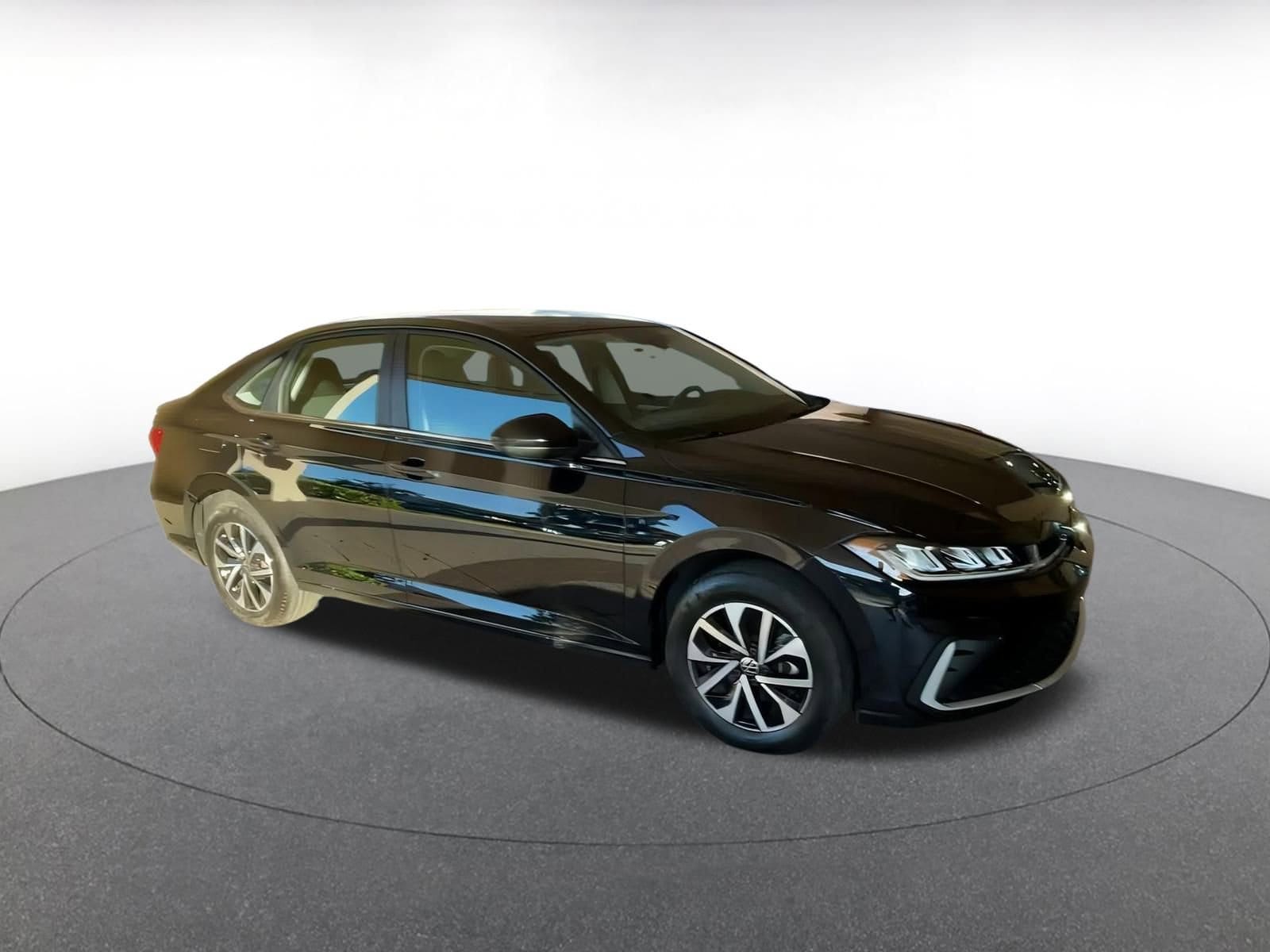 Thumbnail: 2025 Volkswagen Jetta - 2