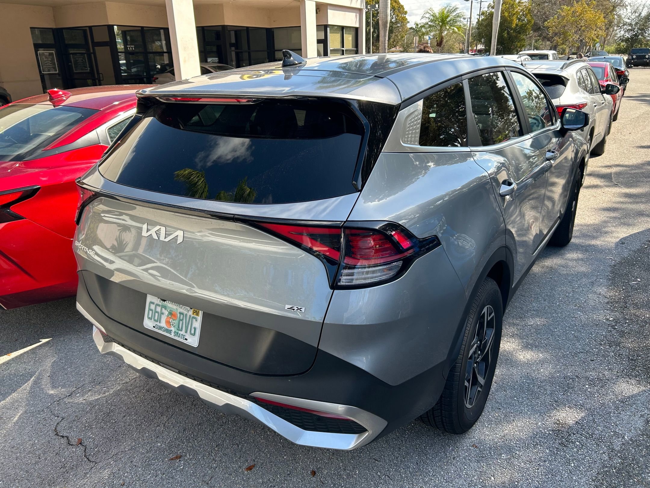 Thumbnail: 2024 Kia Sportage - 6