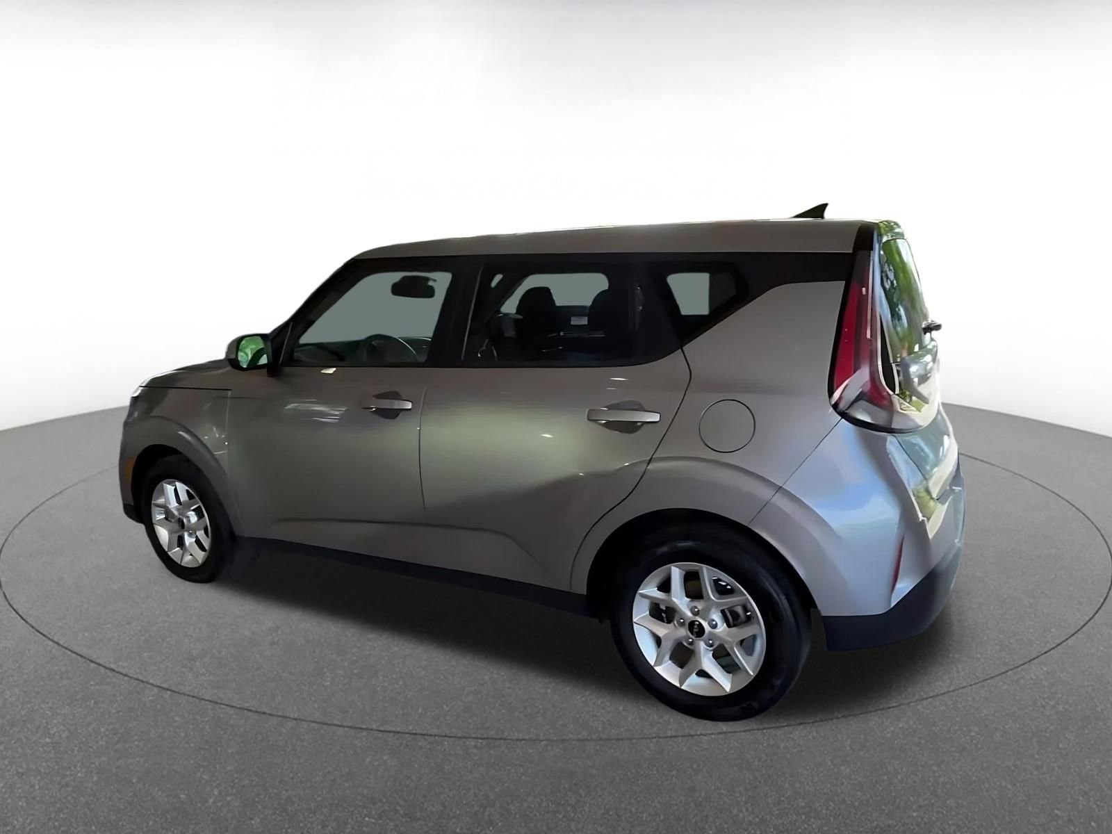 Thumbnail: 2025 Kia Soul - 9