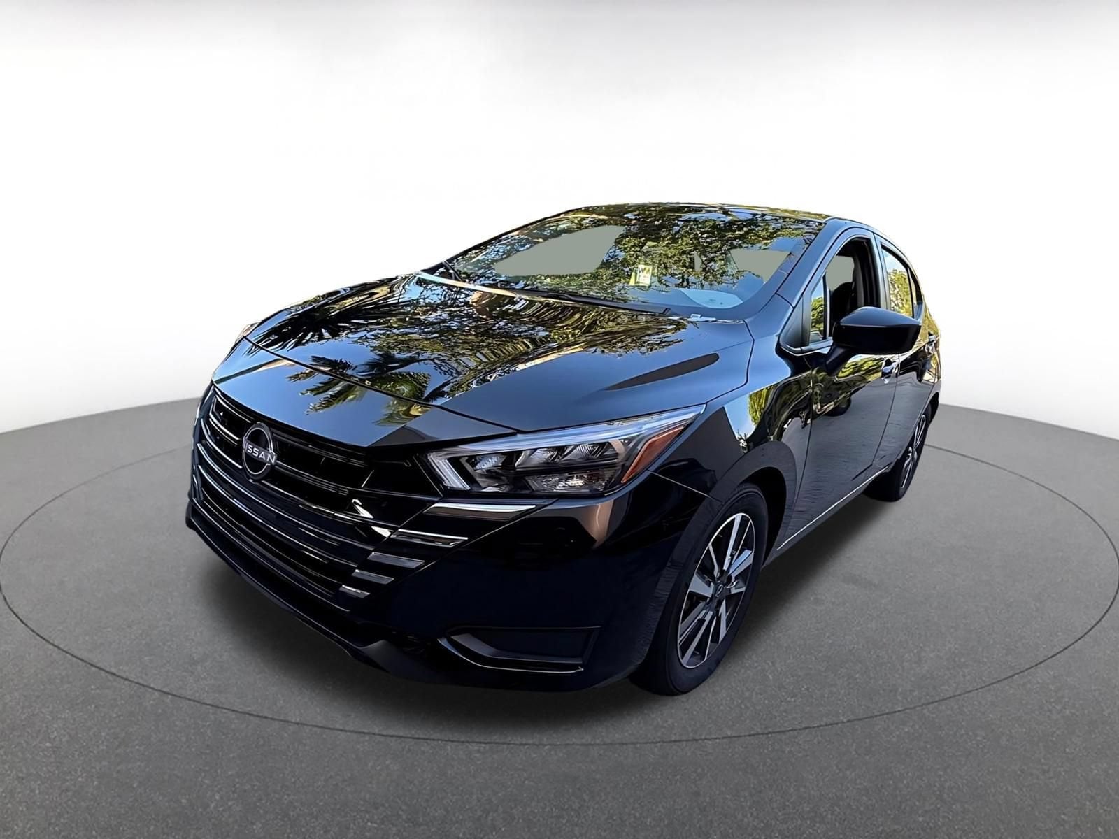 Thumbnail: 2025 Nissan Versa - 4