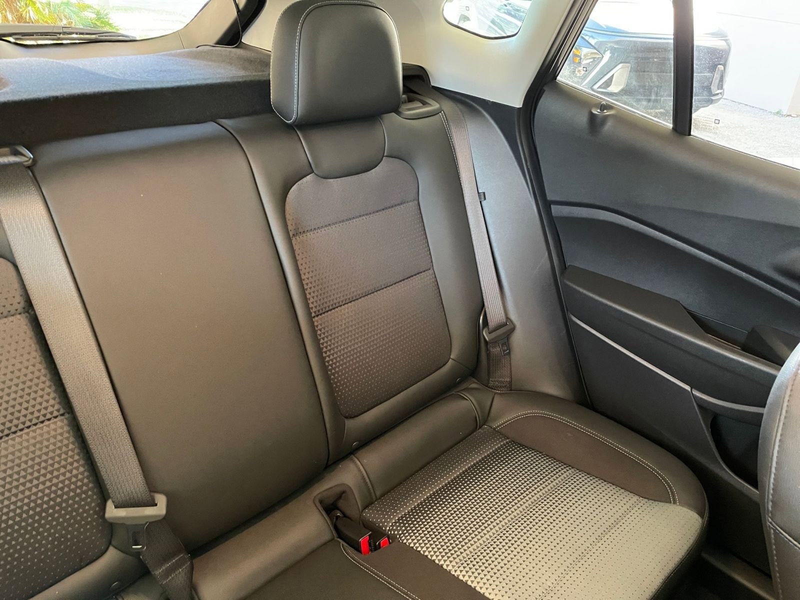 Thumbnail: 2025 Chevrolet Trax - 35