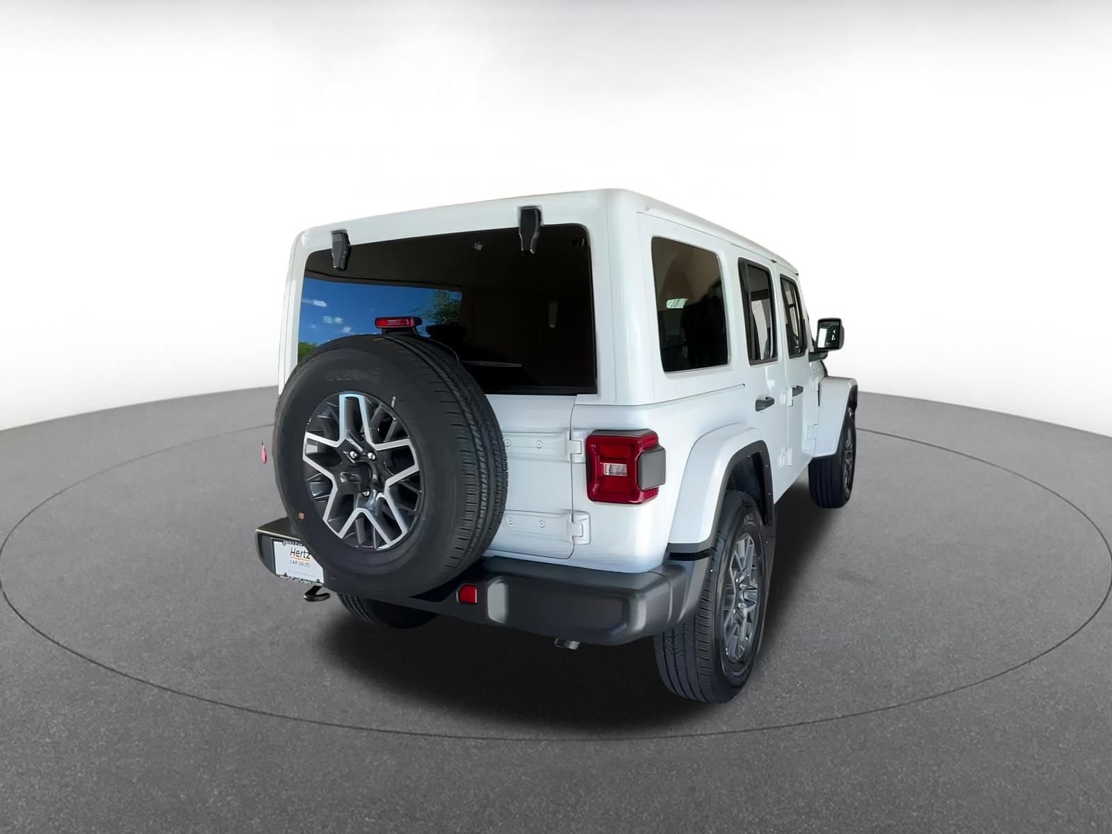 Thumbnail: 2025 Jeep Wrangler - 14