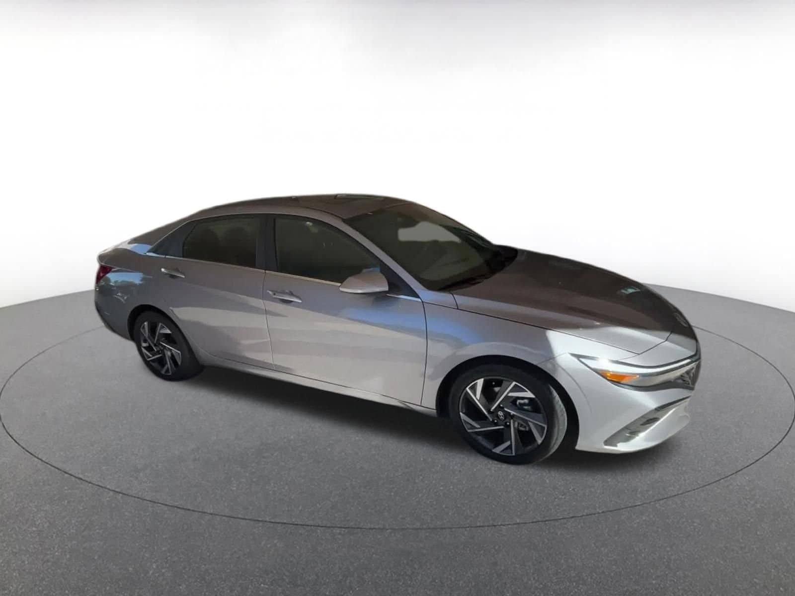 Thumbnail: 2025 Hyundai Elantra - 2