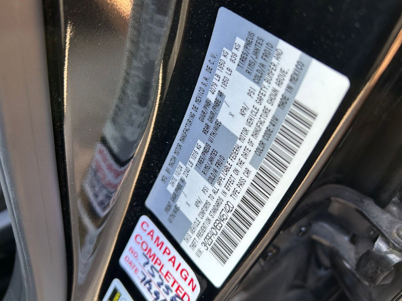 Thumbnail: 2025 Mazda Mazda3 - 10