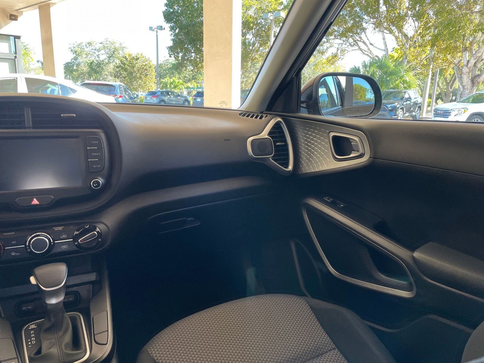 Thumbnail: 2025 Kia Soul - 29