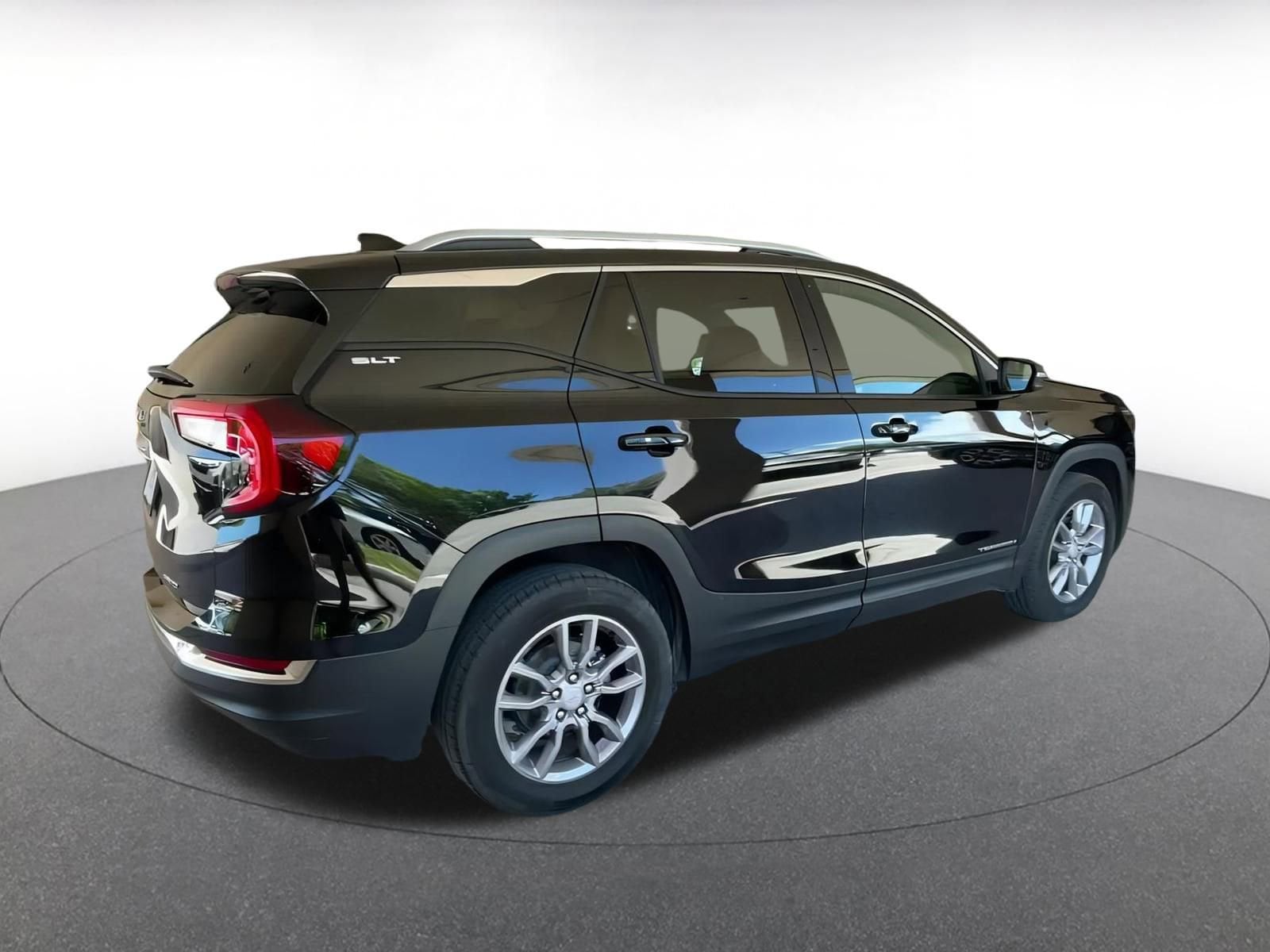 Thumbnail: 2024 GMC Terrain - 15