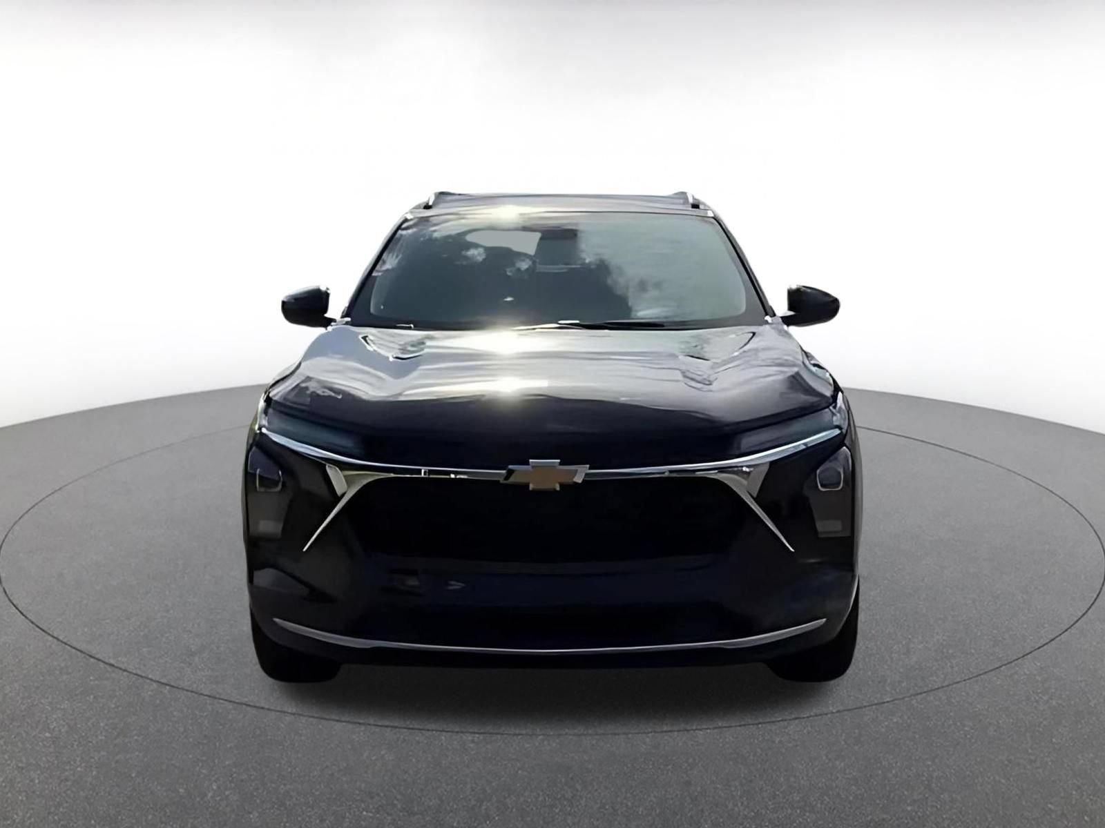 Thumbnail: 2025 Chevrolet Trax - 4