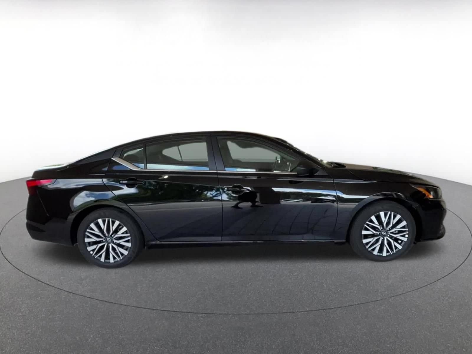 Thumbnail: 2026 Nissan Altima - 13