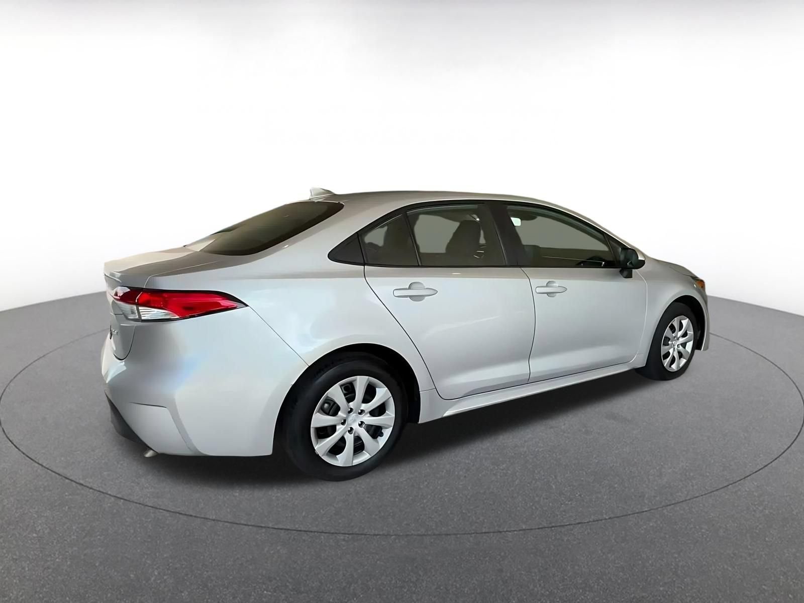 Thumbnail: 2025 Toyota Corolla - 11