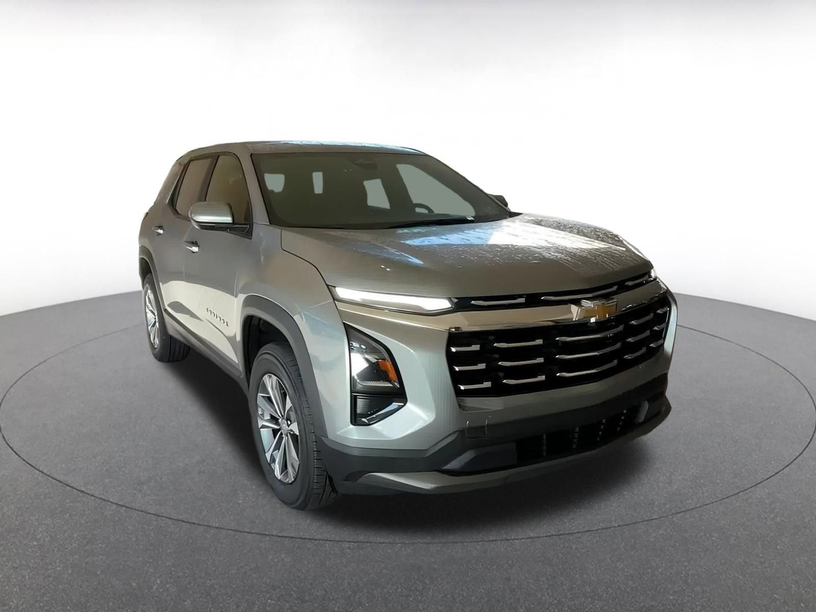 Thumbnail: 2025 Chevrolet Equinox - 3