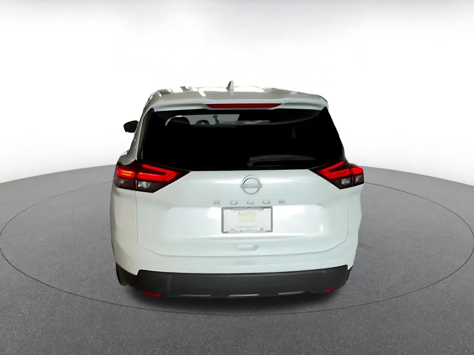 Thumbnail: 2025 Nissan Rogue - 12