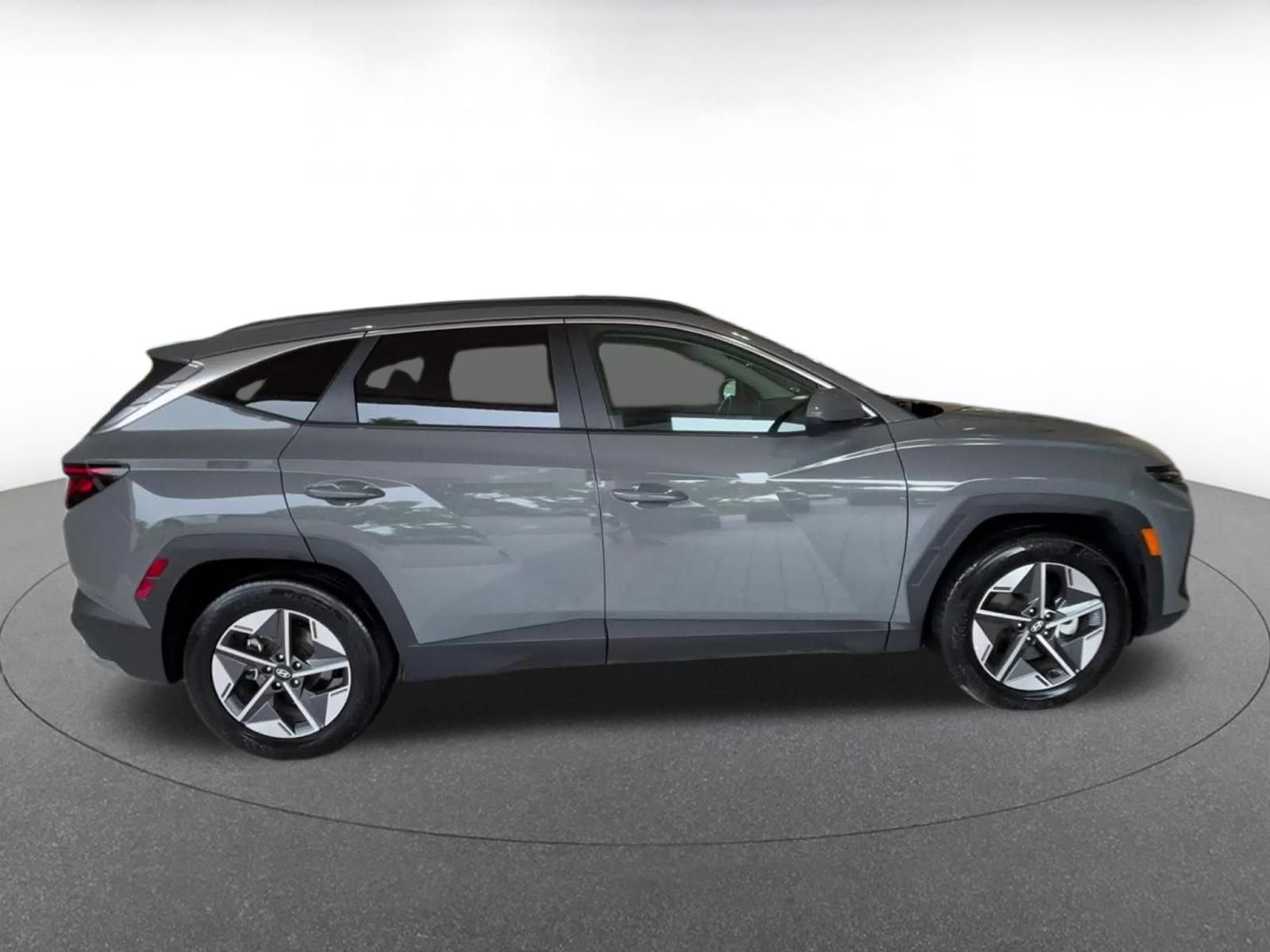 Thumbnail: 2025 Hyundai Tucson - 16