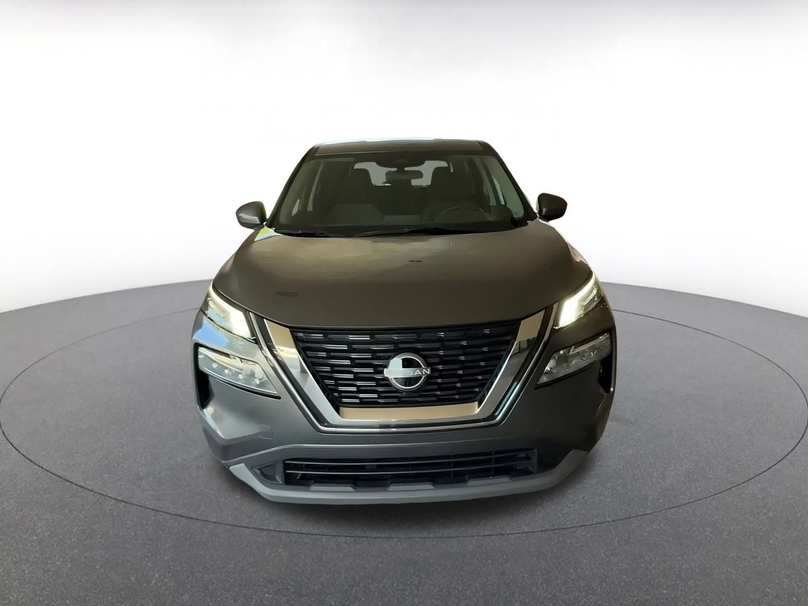 Thumbnail: 2023 Nissan Rogue - 4