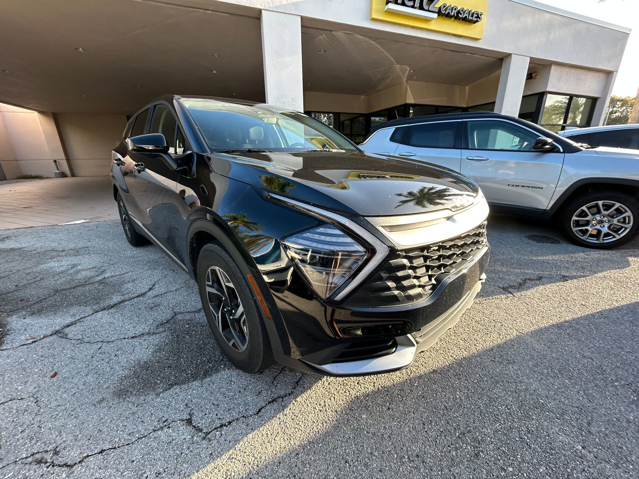 Thumbnail: 2025 Kia Sportage - 3