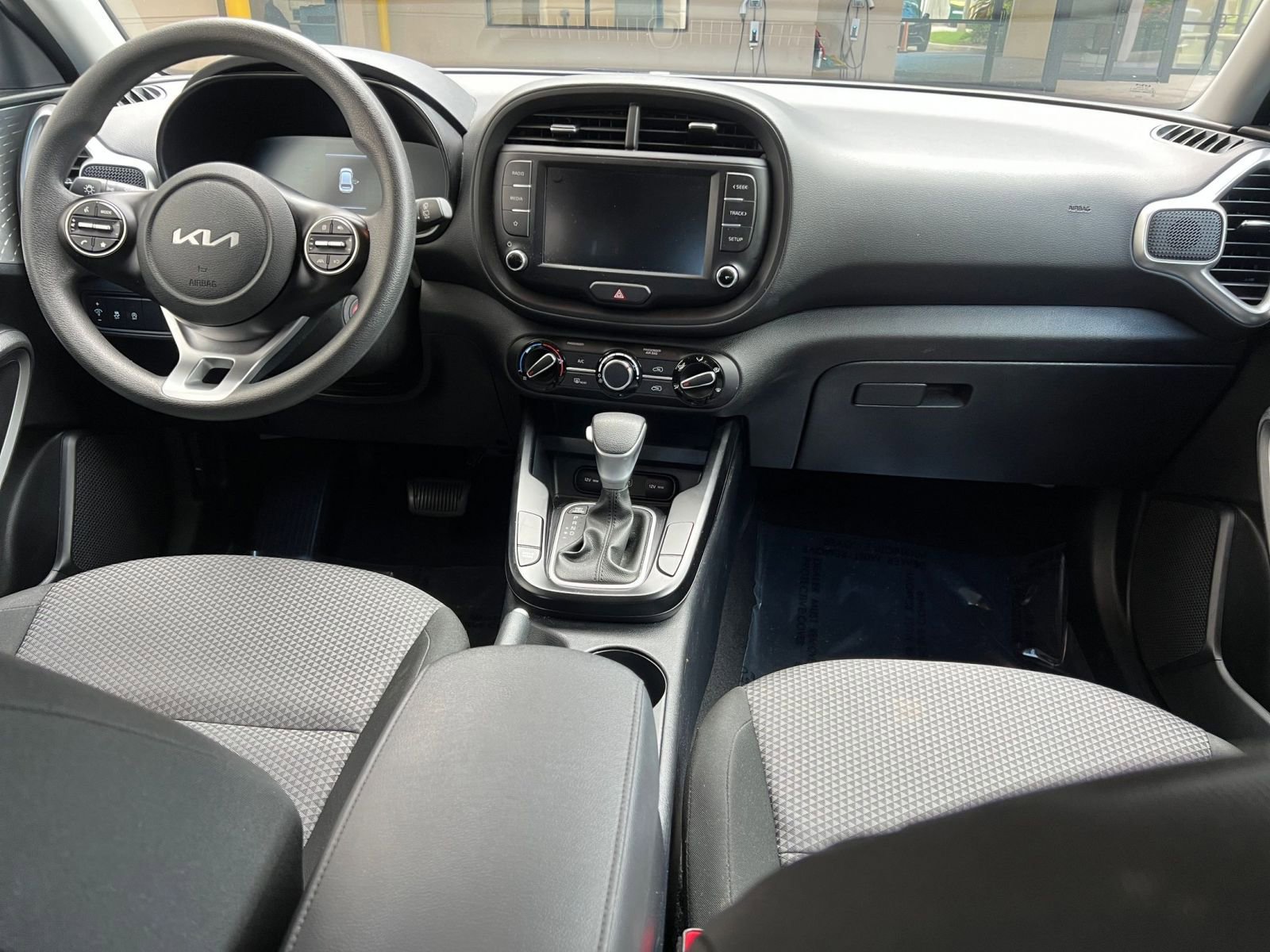 Thumbnail: 2024 Kia Soul - 28