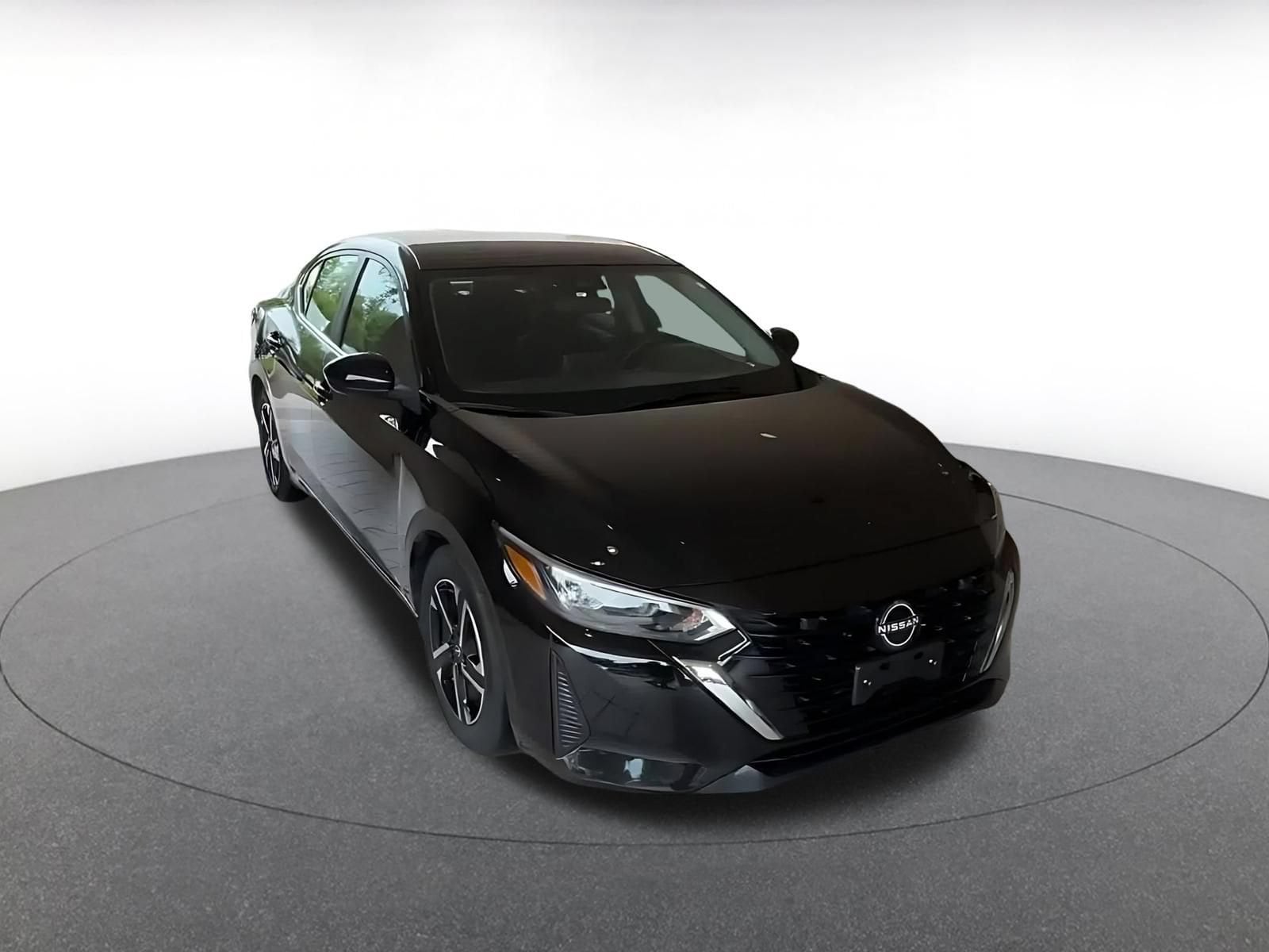 Thumbnail: 2025 Nissan Sentra - 3