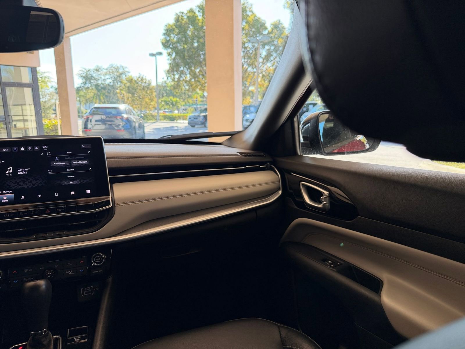 Thumbnail: 2025 Jeep Compass - 29