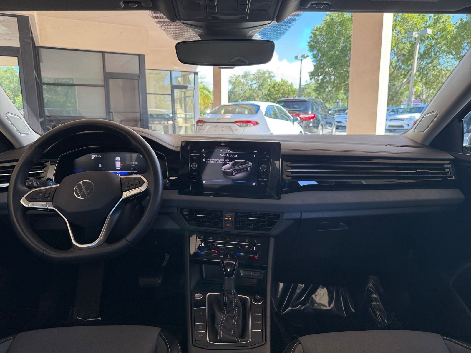 Thumbnail: 2025 Volkswagen Jetta - 27