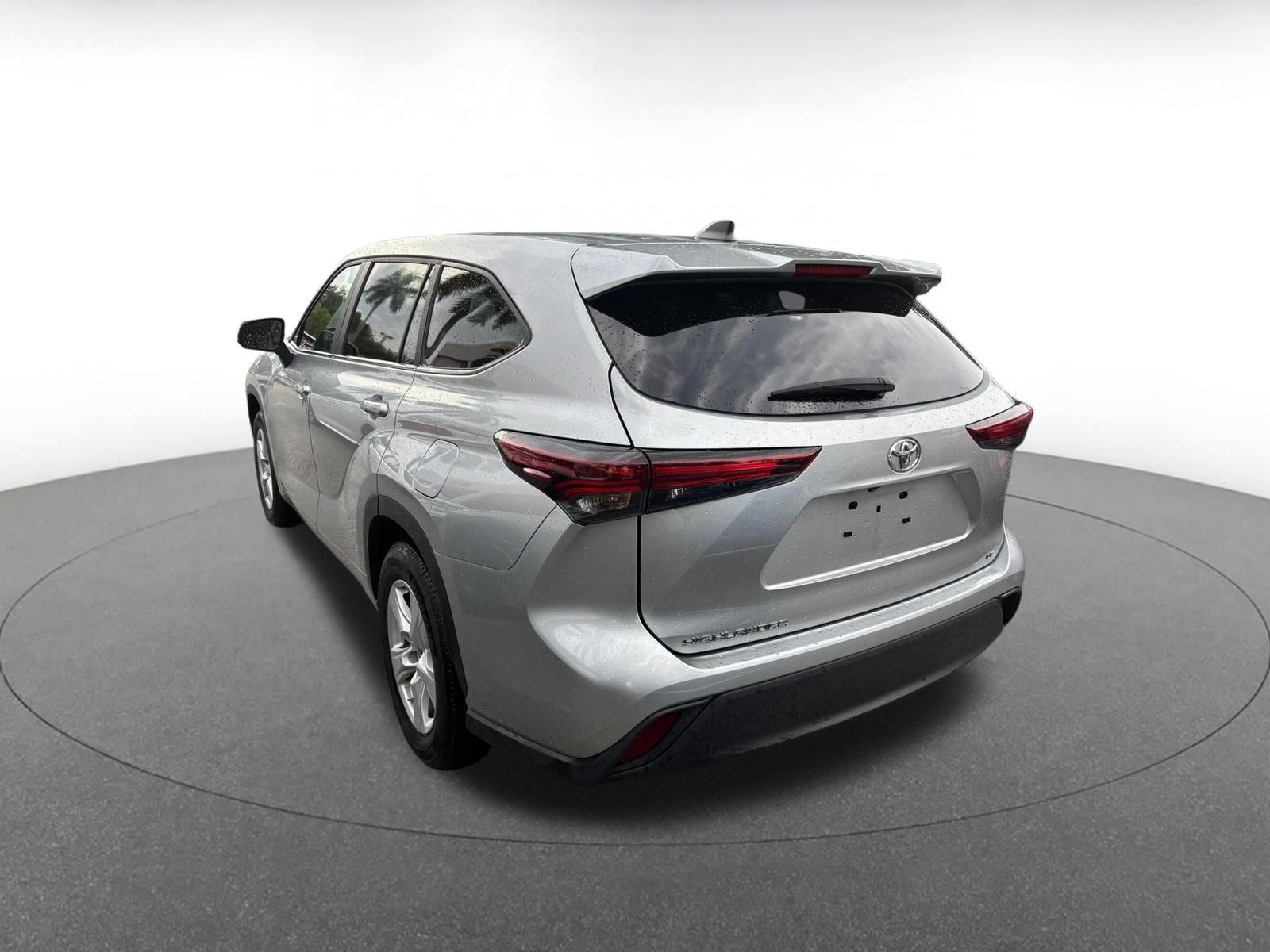 Thumbnail: 2025 Toyota Highlander - 12