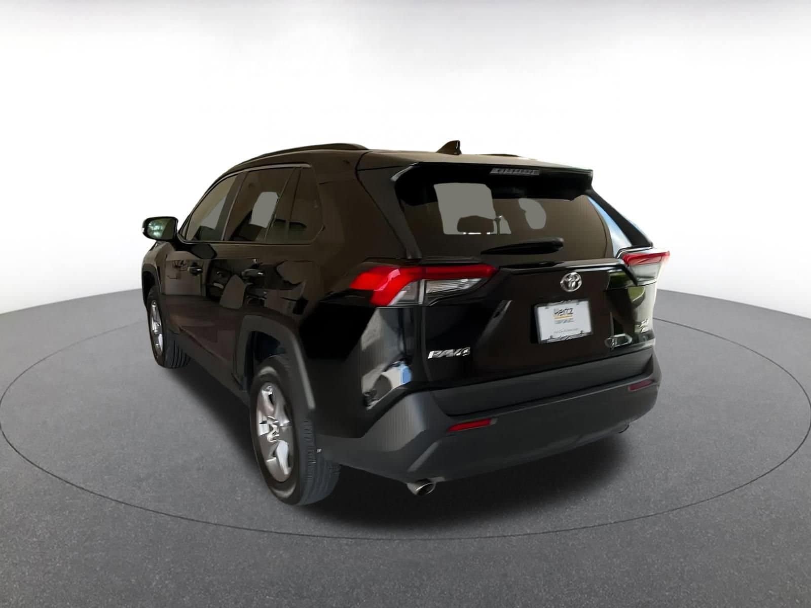 Thumbnail: 2025 Toyota RAV4 - 10