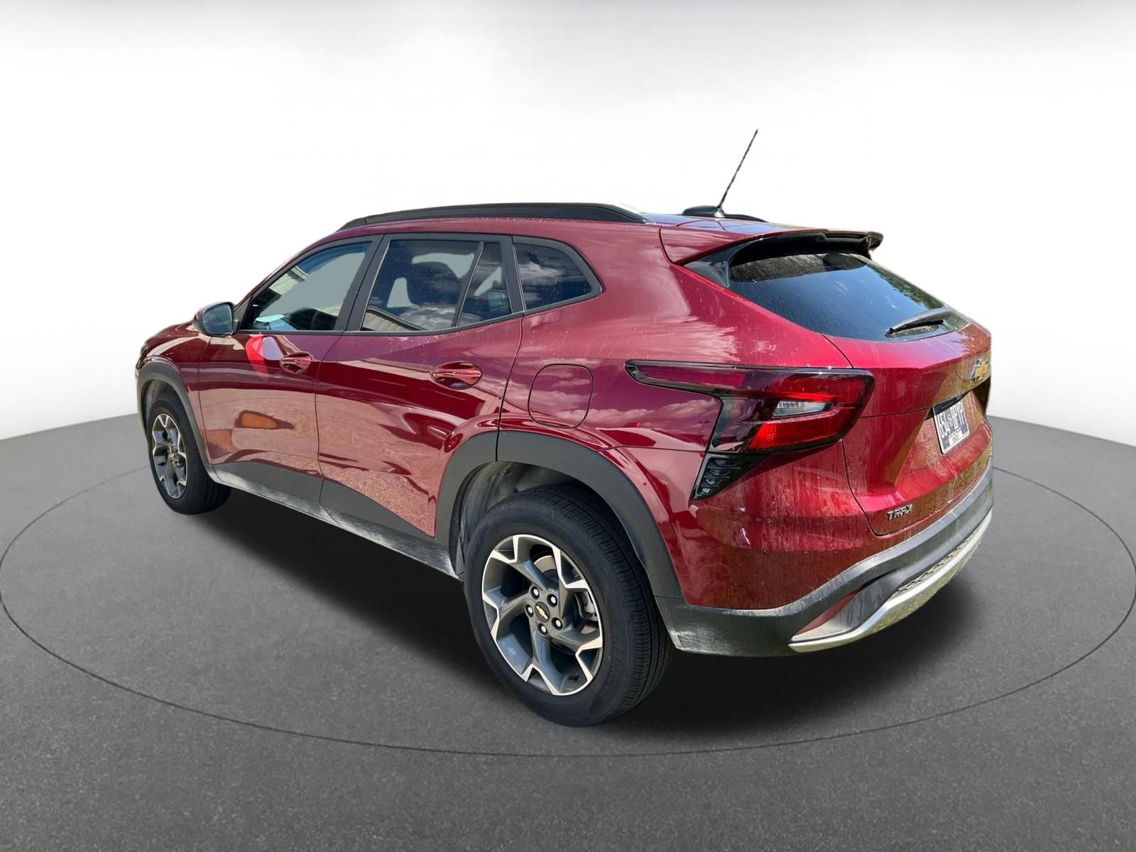 Thumbnail: 2025 Chevrolet Trax - 14