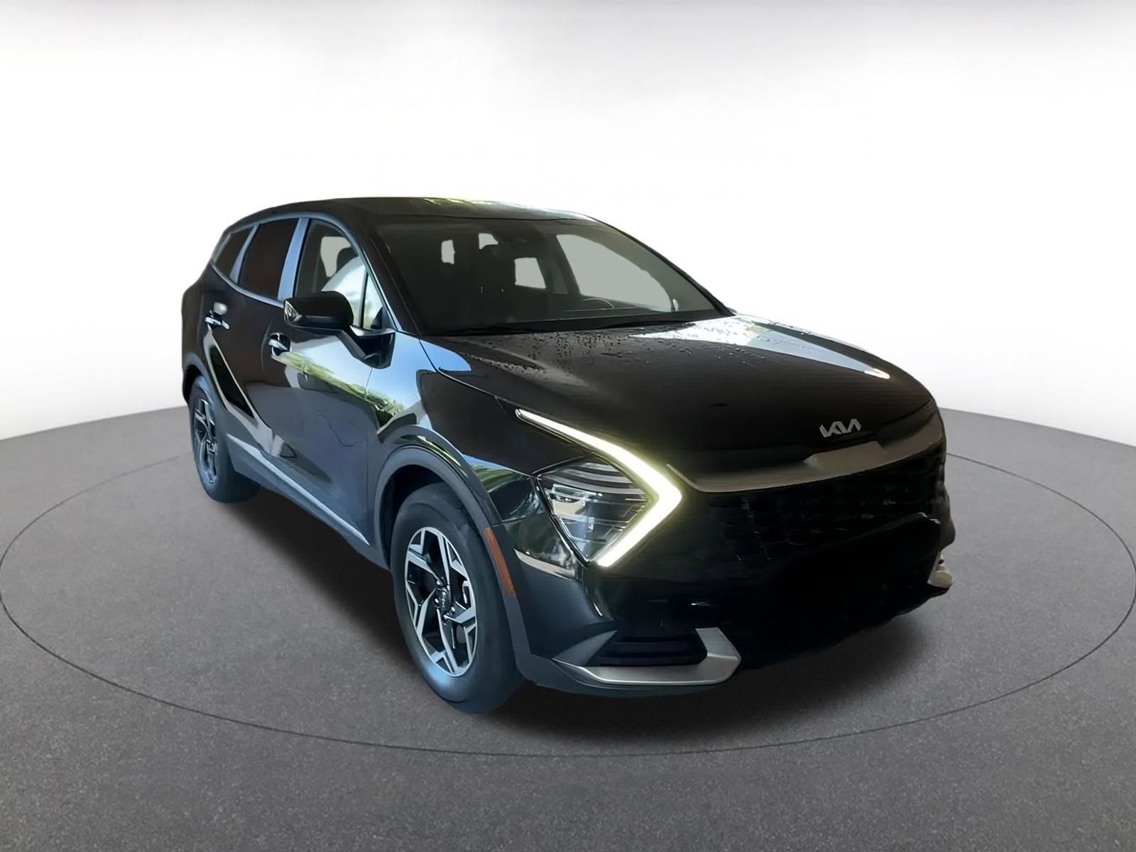 Thumbnail: 2024 Kia Sportage - 3