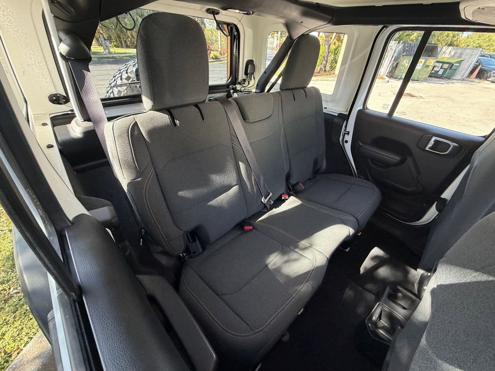 Thumbnail: 2025 Jeep Wrangler - 32