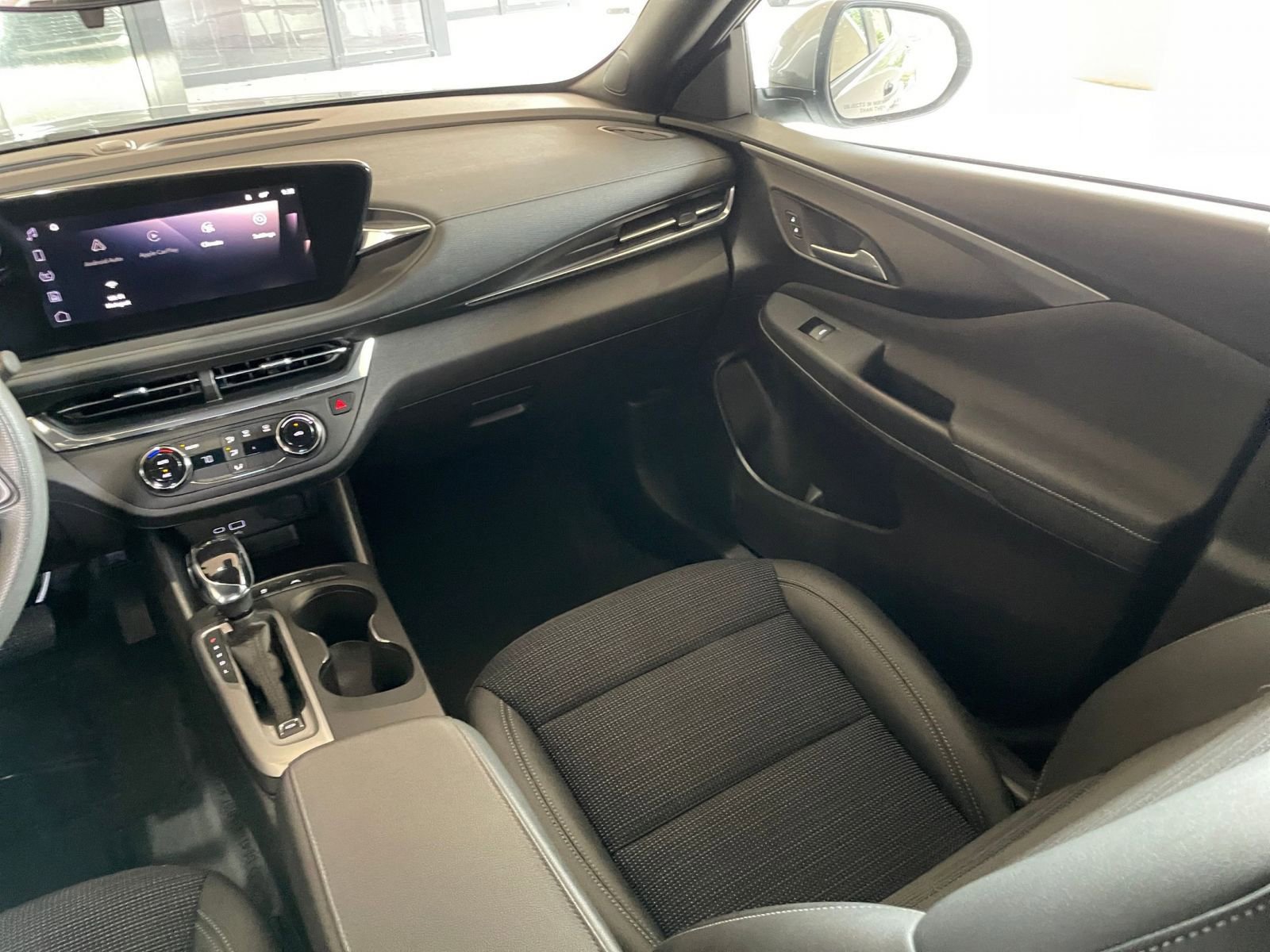 Thumbnail: 2025 Buick Envista - 34